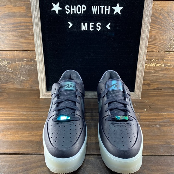 NIKE AF1 SAGE LOW LX WOMENS SHOES - Picture 4 of 11